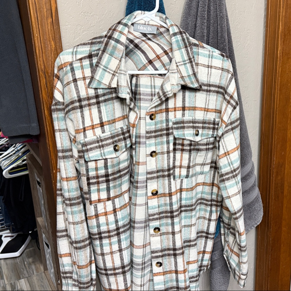 Bke Women's Plaid Button Down Shirt - Multicolor